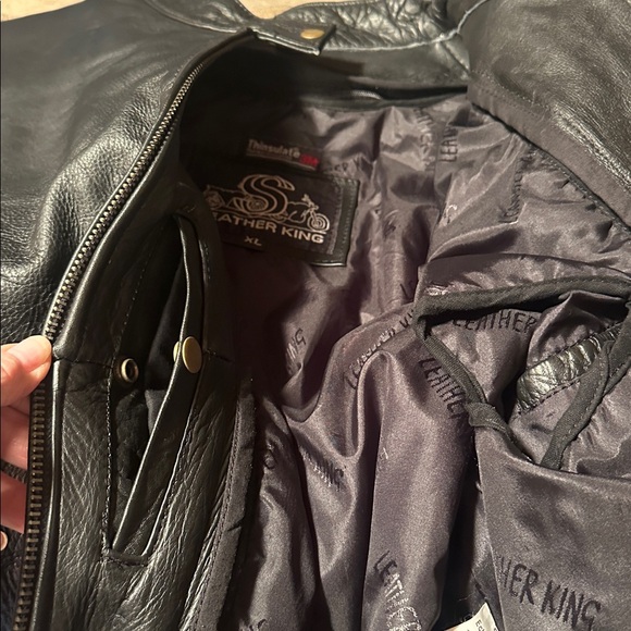 Leather King Black Studded Jacket XL w/ Thinsulate Liner - Picture 8 of 12